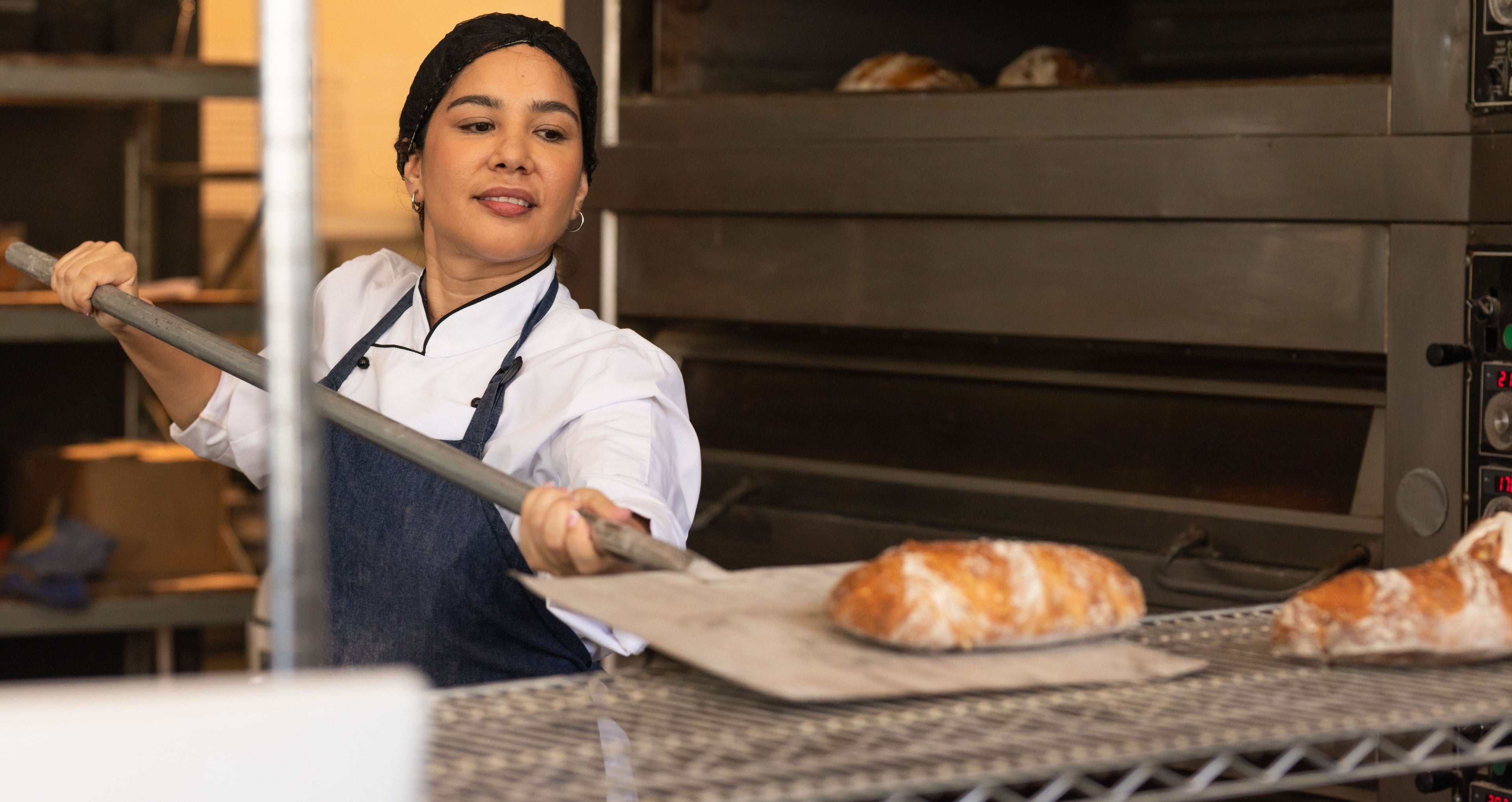 How Do Motor Power Sensors Ensure Consistent Dough Texture in Industrial Baking?